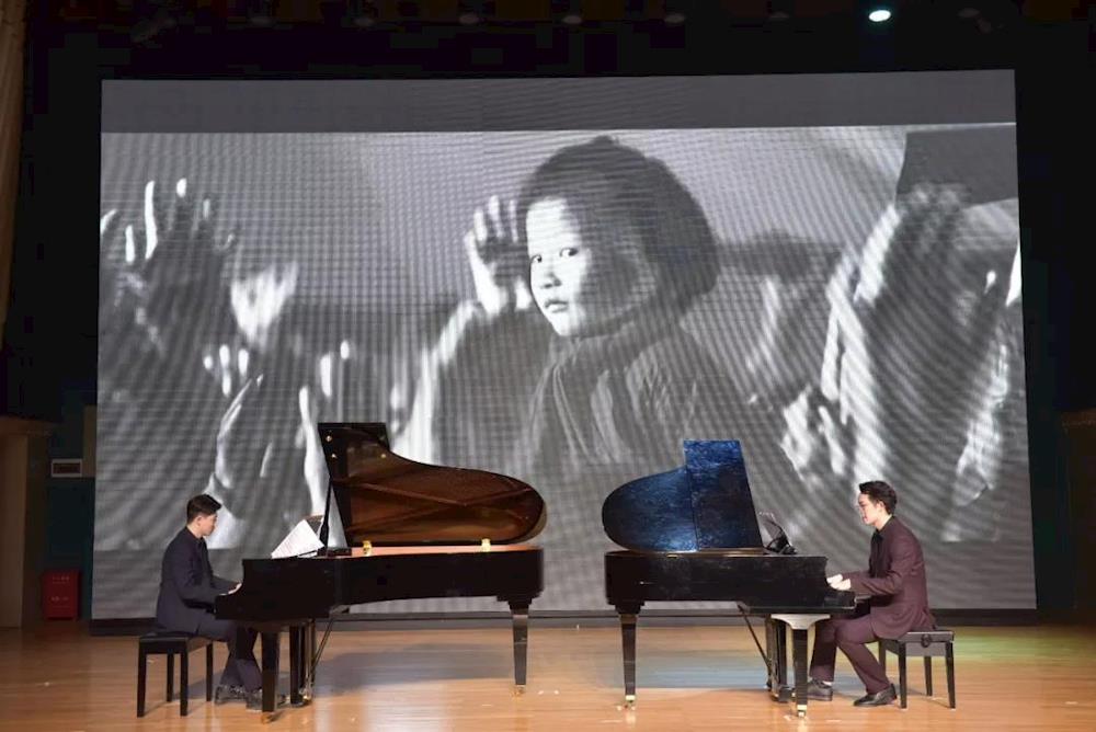 102e357aa5c6452a99af990d329c128e.jpg 102e357aa5c6452a99af990d329c128e.jpg