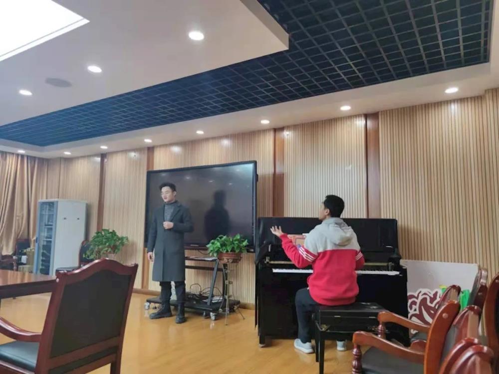 4a7c0c2d3c044ea78804ae00d19ac7da.jpg 4a7c0c2d3c044ea78804ae00d19ac7da.jpg