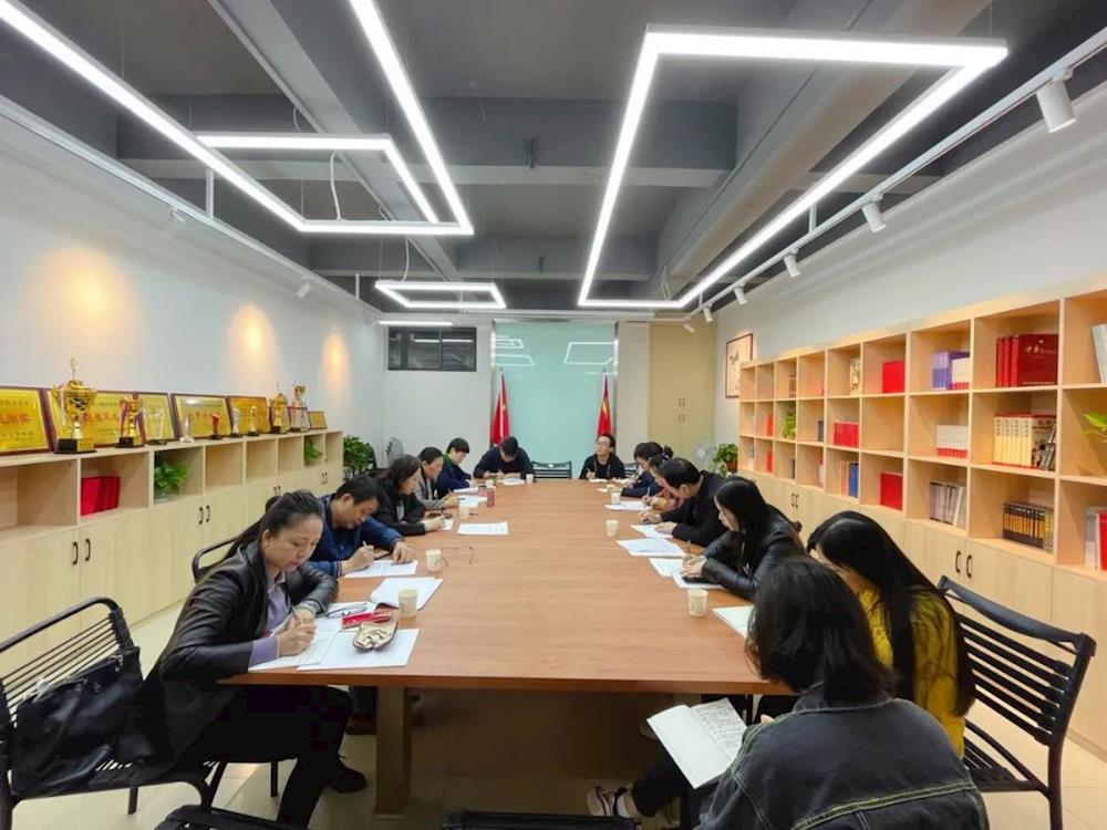 1ef339f826314639b3ac657ff188028c.jpg 1ef339f826314639b3ac657ff188028c.jpg