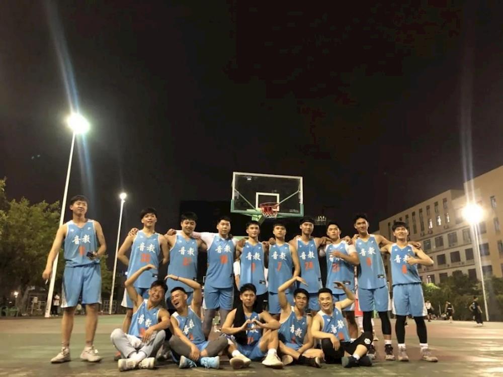 157ba58fd63d4dd2ad249ed92d549322.jpg 157ba58fd63d4dd2ad249ed92d549322.jpg