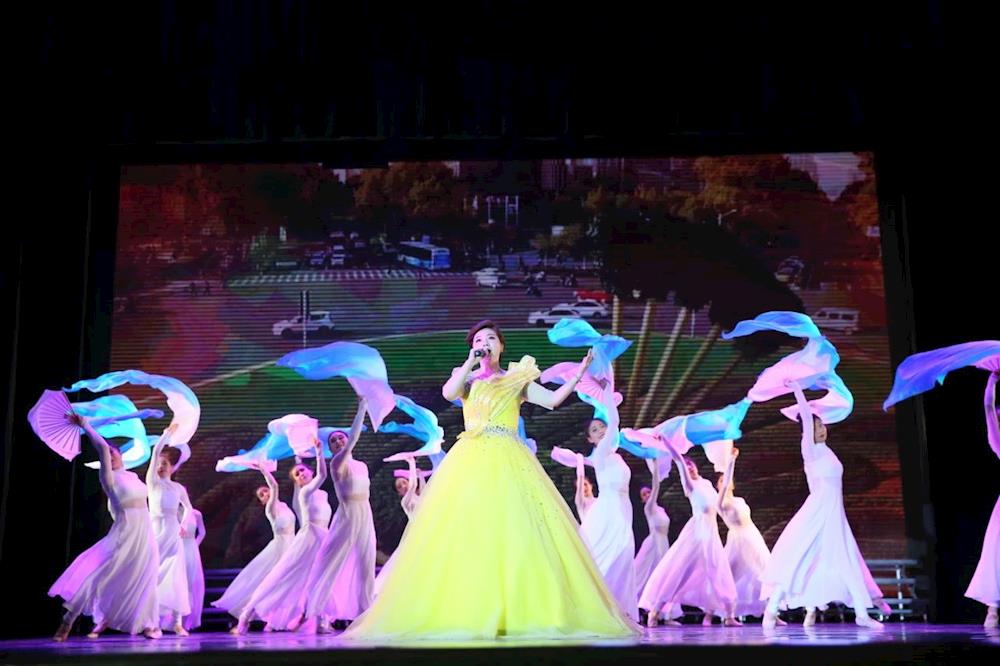 4e0904504468455a919de17ff8631ec9.jpg 4e0904504468455a919de17ff8631ec9.jpg