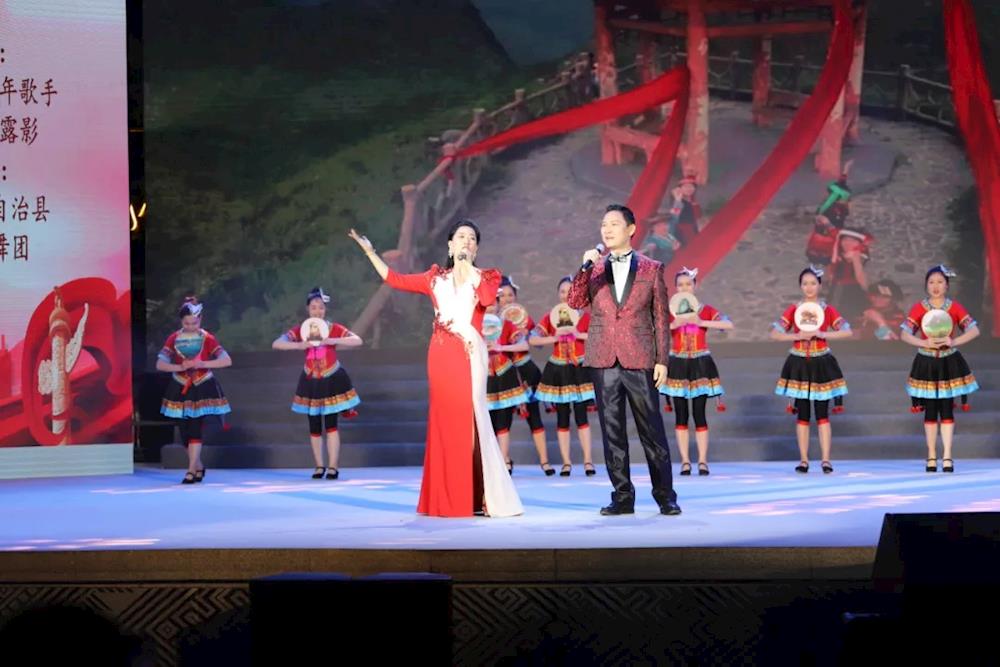 b48bd0fa636f414aa3b65f440661a02d.jpg b48bd0fa636f414aa3b65f440661a02d.jpg