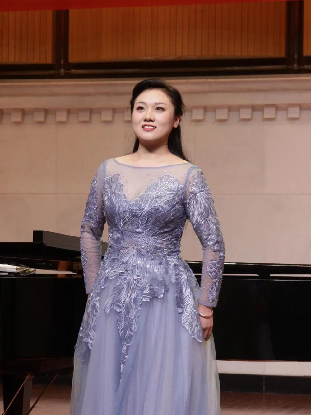 4257ec5503b34999a509fea2d83b9f2d.jpg 4257ec5503b34999a509fea2d83b9f2d.jpg