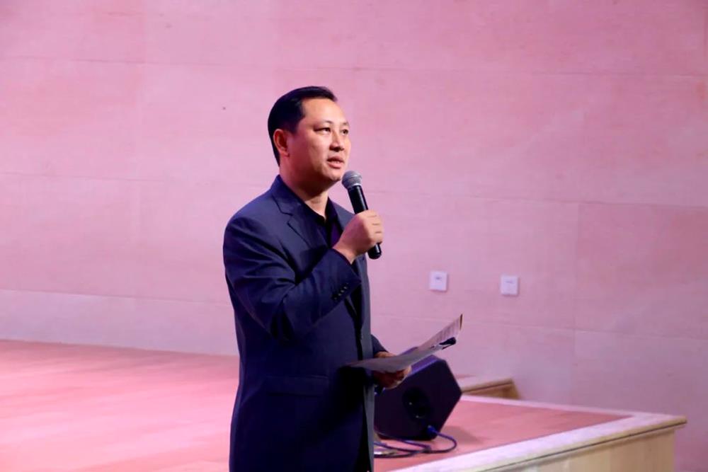 6a870917ee5b4f77bcdff70f19ed2ad2.jpg 6a870917ee5b4f77bcdff70f19ed2ad2.jpg