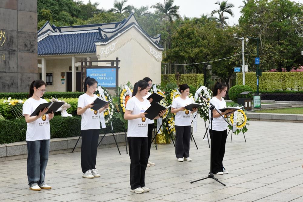 2c65728827d7415ca5c4995475133ac2.jpg 2c65728827d7415ca5c4995475133ac2.jpg