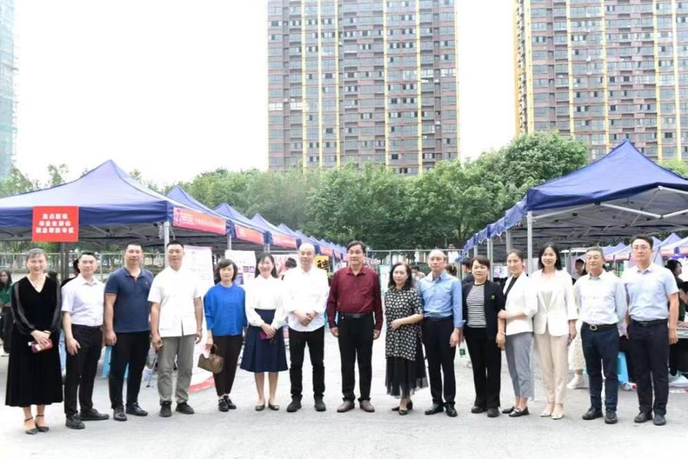 1e49d903a0ae46229e6d21bae016c39c.jpg 1e49d903a0ae46229e6d21bae016c39c.jpg