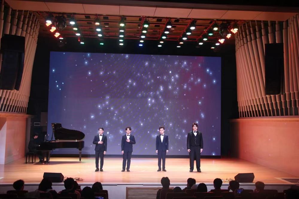 c896f6cae88e4ece8d3a983299e0b760.jpg c896f6cae88e4ece8d3a983299e0b760.jpg