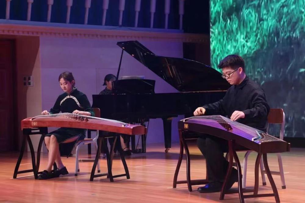 cdc676432f7f4140bf1684924c9d25a6.jpg cdc676432f7f4140bf1684924c9d25a6.jpg