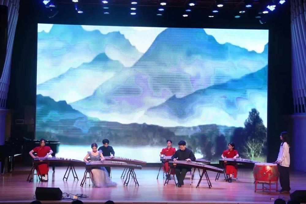 d69c120ac9f749bc8e8119ba110389bb.jpg d69c120ac9f749bc8e8119ba110389bb.jpg