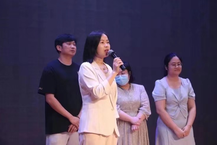 48ed2c8da382404ba0afb504755f46f8.jpg 48ed2c8da382404ba0afb504755f46f8.jpg