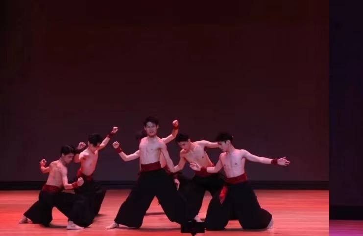 830d6f017bb3450196e744855673311b.jpg 830d6f017bb3450196e744855673311b.jpg