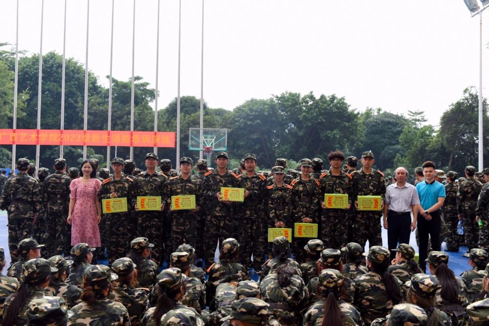 bc0da4dda9494d01bbd7788b430e5b61.jpg bc0da4dda9494d01bbd7788b430e5b61.jpg