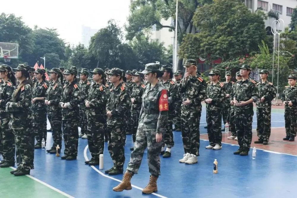 f70b9f4bddc146d99a81f59aecd714ec.jpg f70b9f4bddc146d99a81f59aecd714ec.jpg