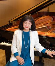 梁姚姚（副经理、教授）