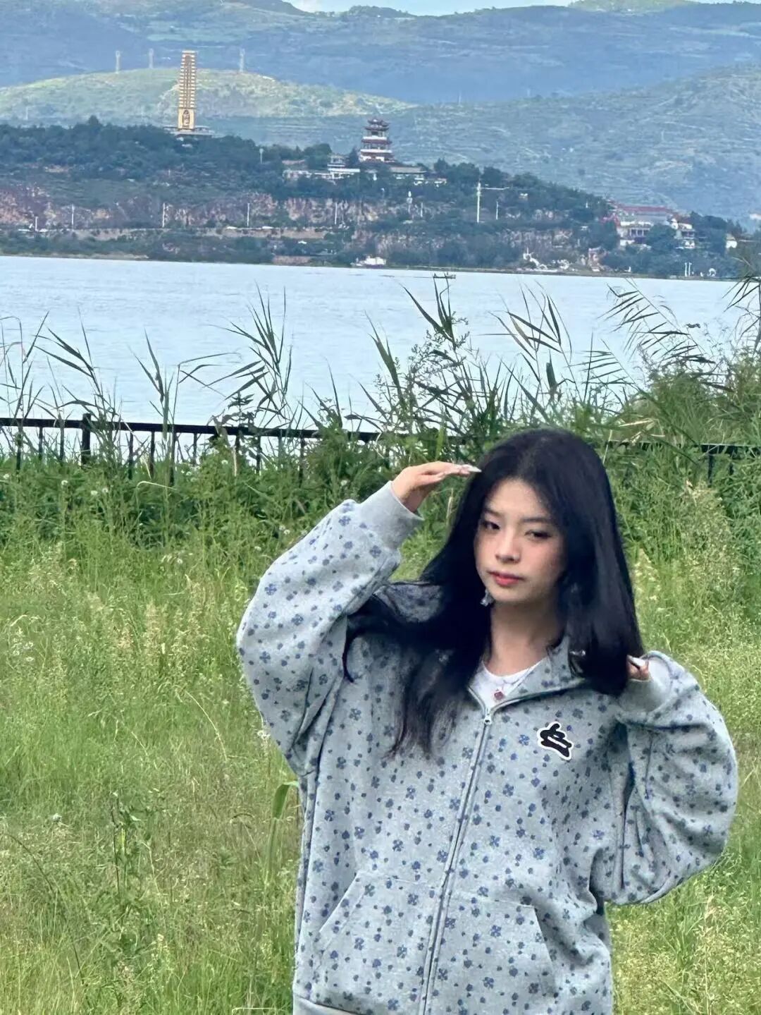 b7029bc65d0ab5ad747d35d68c0f639d.jpg b7029bc65d0ab5ad747d35d68c0f639d.jpg