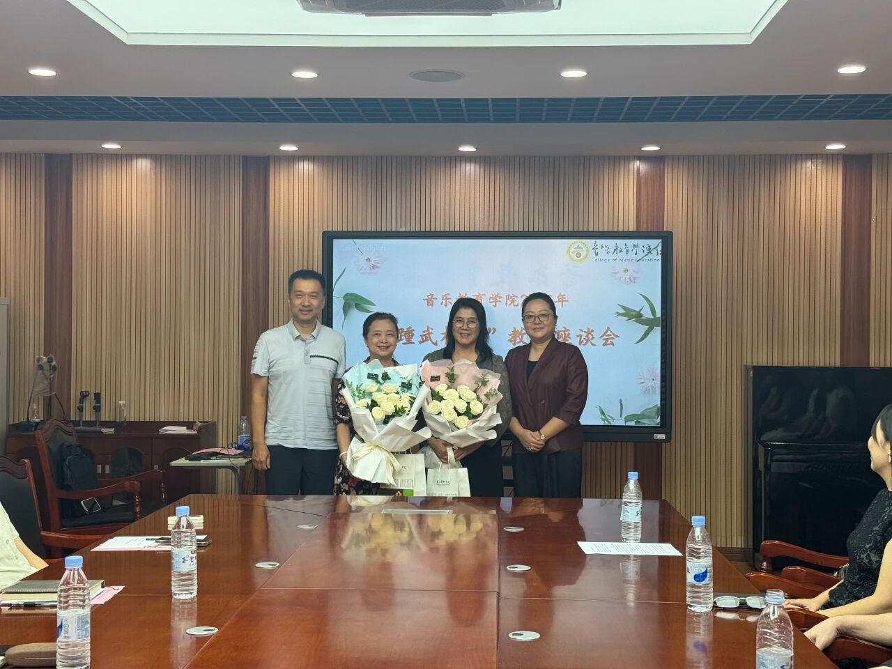 微信图片_2025-09-12_233203_437.jpg 微信图片_2025-09-12_233203_437.jpg